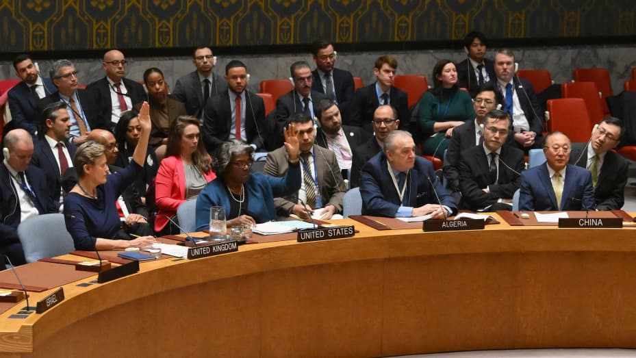 UN Security Council Adopts US-Backed Gaza Ceasefire Resolution