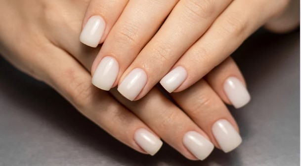 How To Get The Perfect Light Brown Nails Color Backstageviral.com