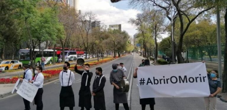 trabajadores mexicanos protestan